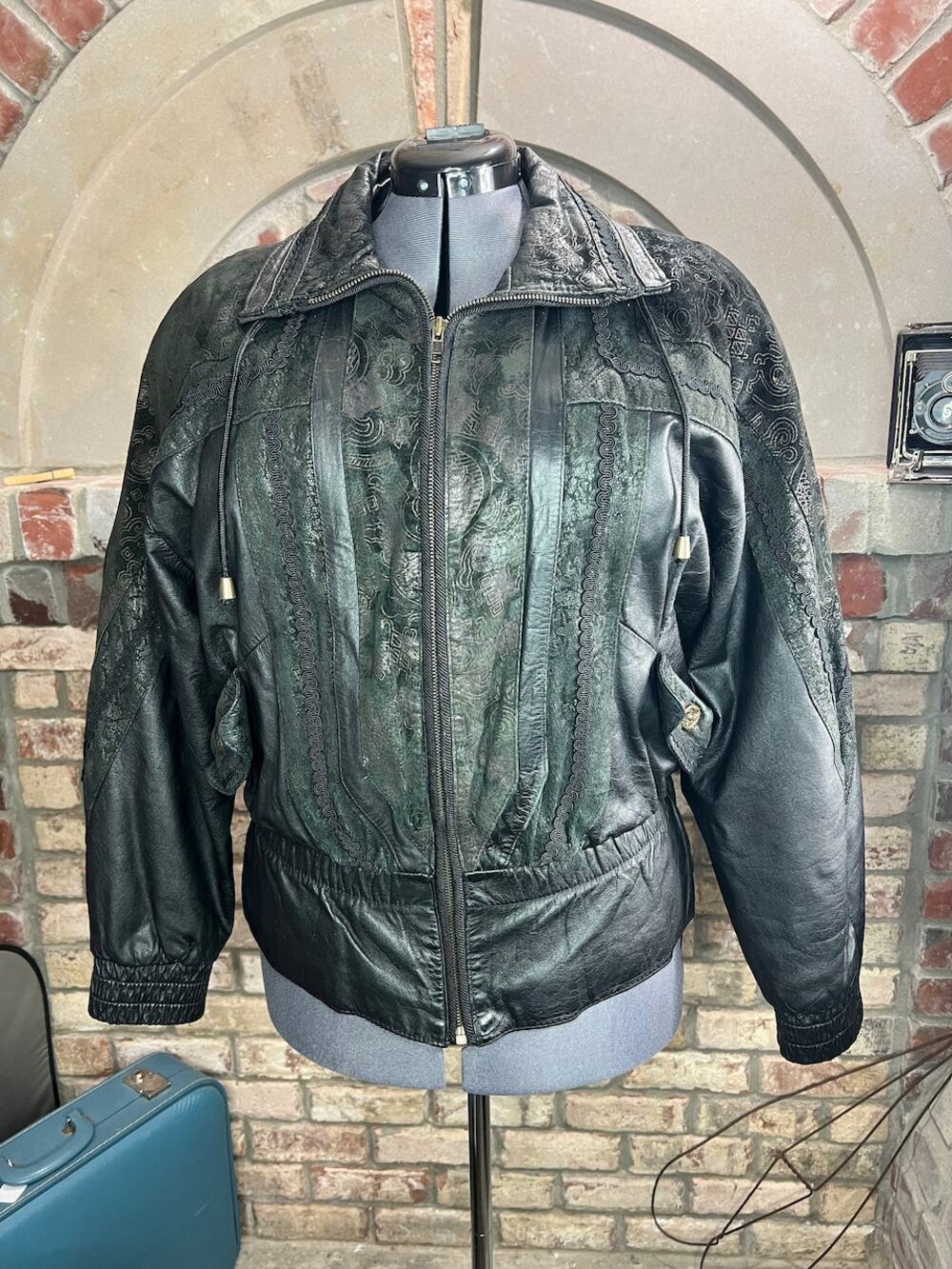 badlands leather jacket unique pattern dolman sleeve 1990s black